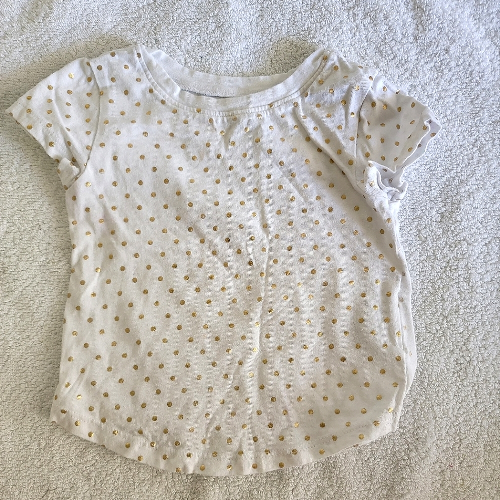 12 to 18 month Old Navy White T-Shirt with Gold Polka Dots